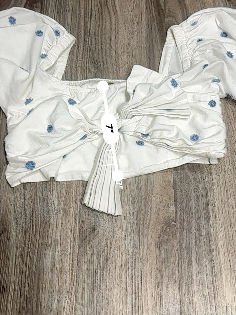 FARM Rio White Puff-Sleeve Crop Top with Blue flowers Print.
